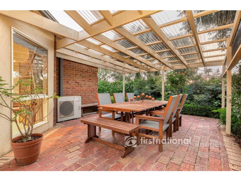 2 Hyland Court, Berwick VIC 3806