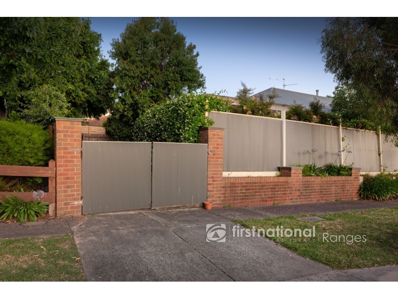 2 Hyland Court, Berwick VIC 3806