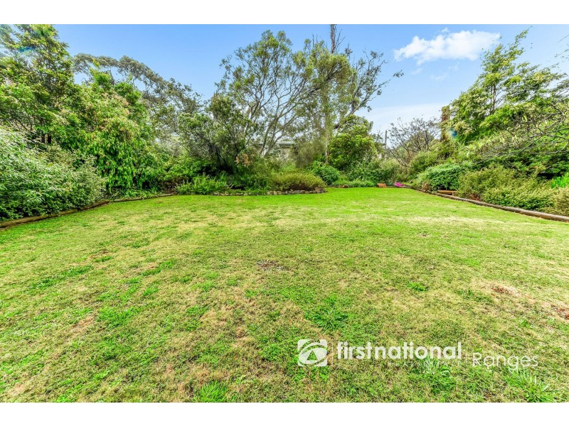 42 Hume Street, Upwey VIC 3158