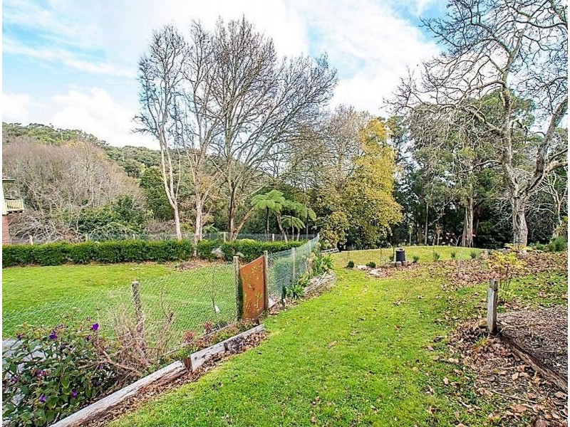 9 Observatory Road, Mount Dandenong VIC 3767