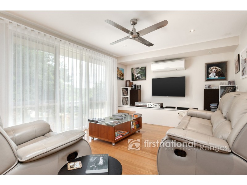 6 Christians Avenue, Emerald VIC 3782