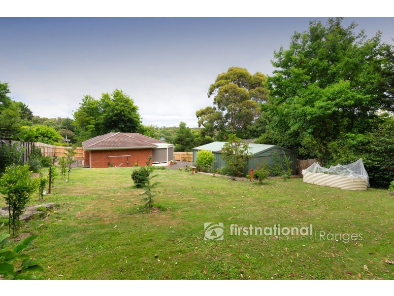 6 Christians Avenue, Emerald VIC 3782