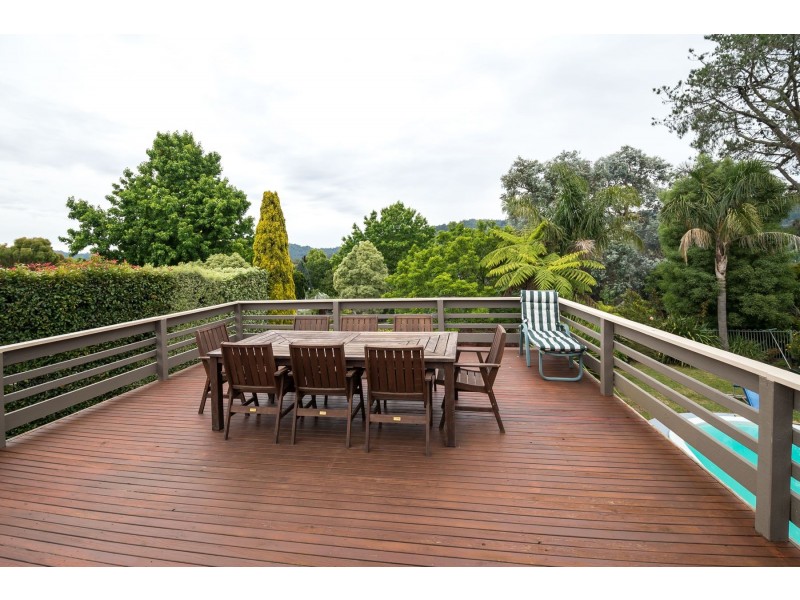 33 Moores Road, Monbulk VIC 3793