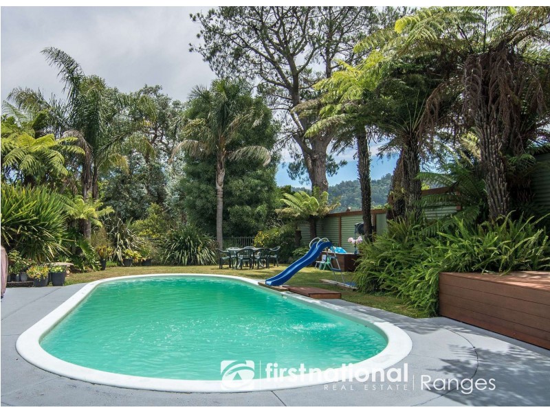 33 Moores Road, Monbulk VIC 3793