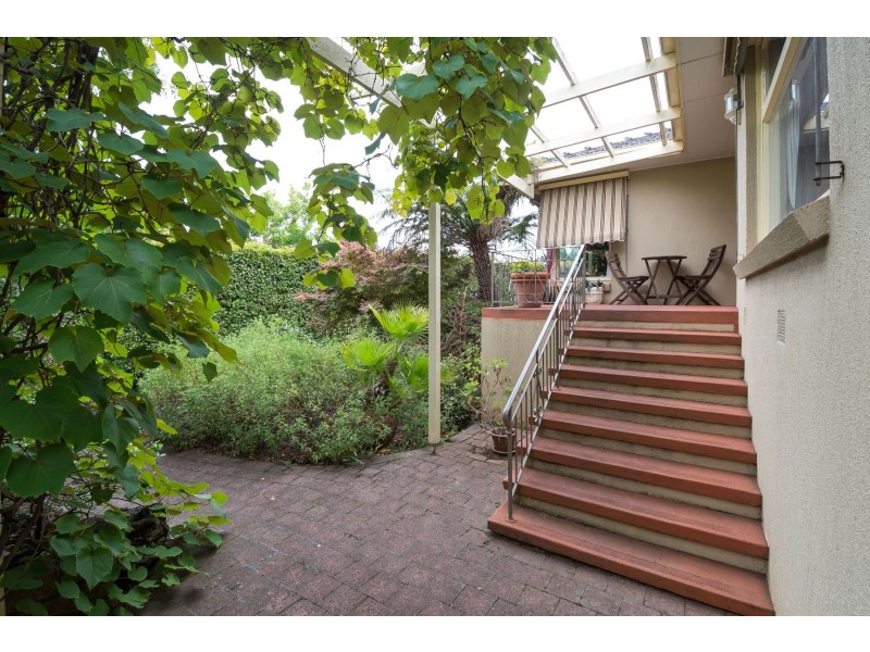 33 Moores Road, Monbulk VIC 3793