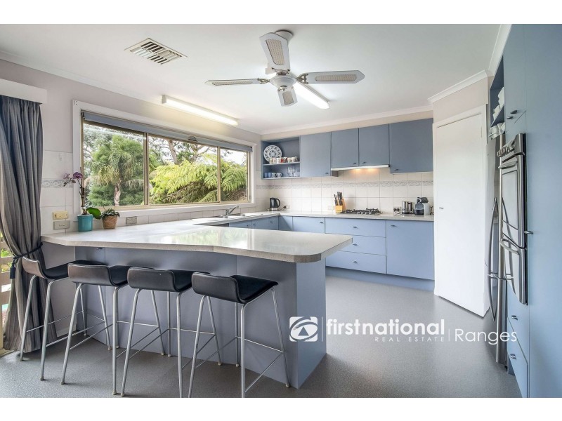 33 Moores Road, Monbulk VIC 3793