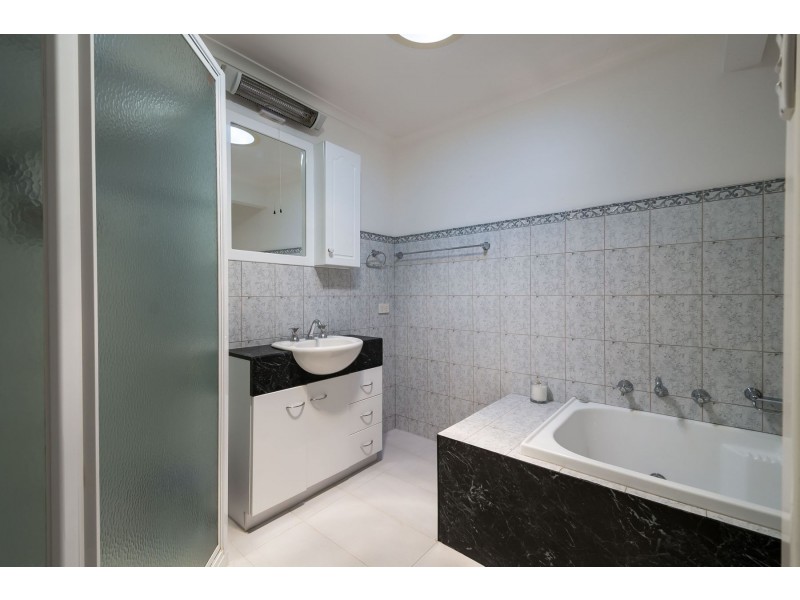 33 Moores Road, Monbulk VIC 3793