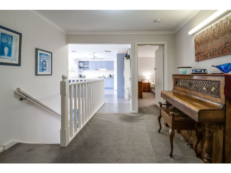 33 Moores Road, Monbulk VIC 3793