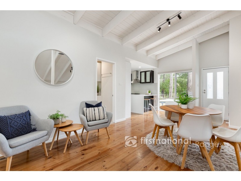 1 Glenvista Avenue, Emerald VIC 3782