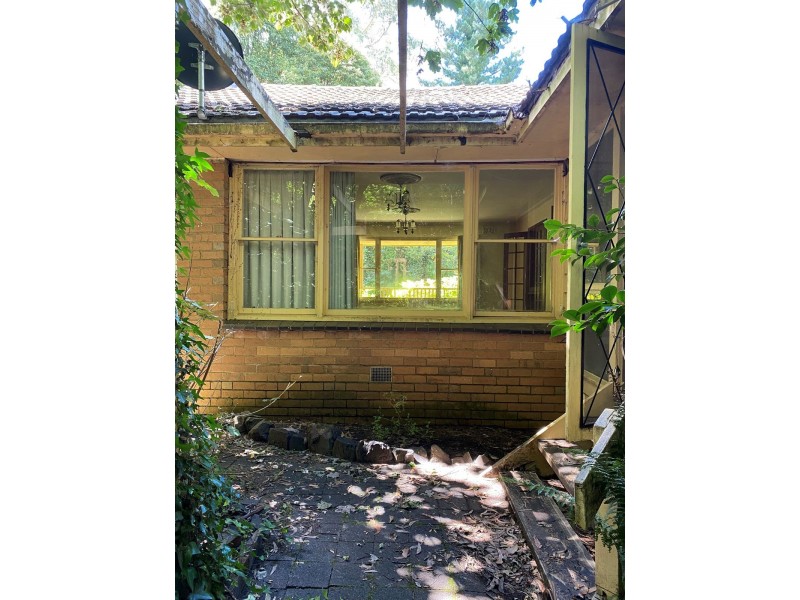 2 Mernda Road, Olinda VIC 3788