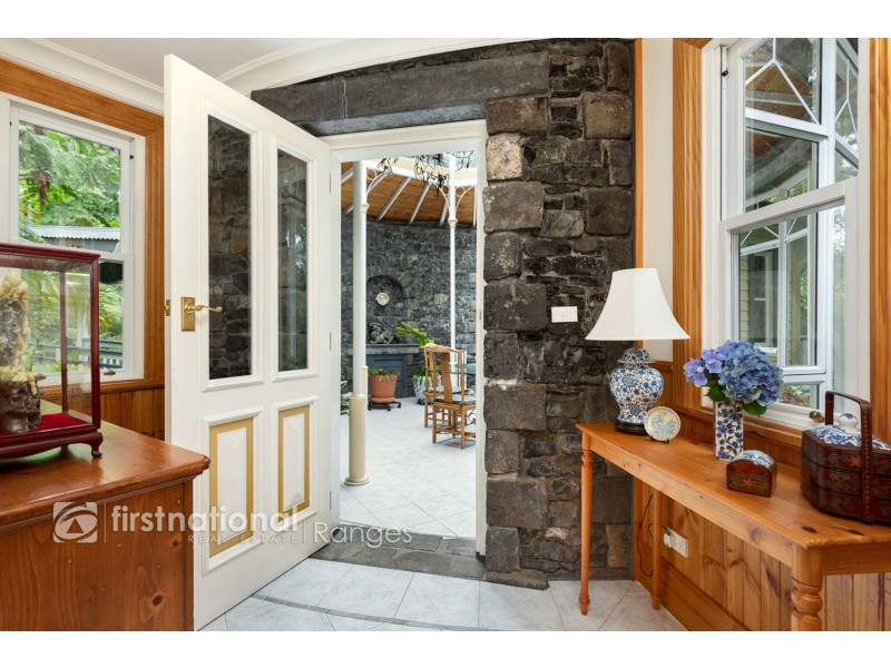 5 Curtis Road, Emerald VIC 3782