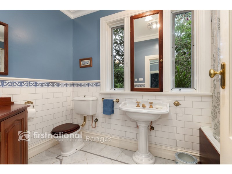 5 Curtis Road, Emerald VIC 3782