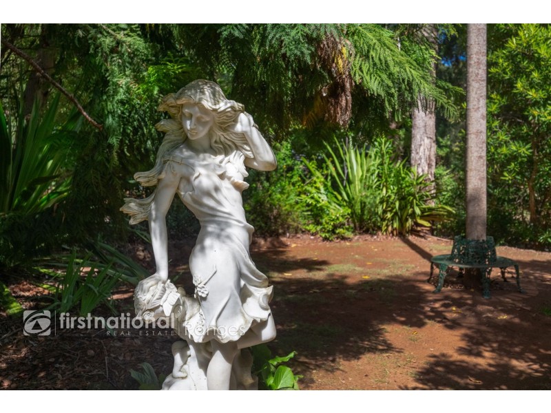 5 Curtis Road, Emerald VIC 3782