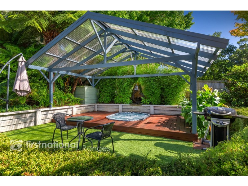 12 Baker Street, Cockatoo VIC 3781