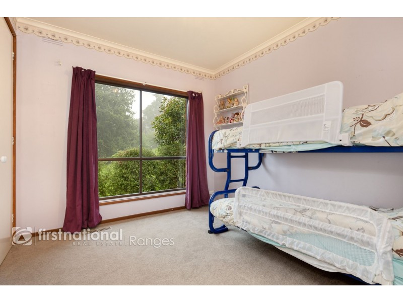 12 Baker Street, Cockatoo VIC 3781