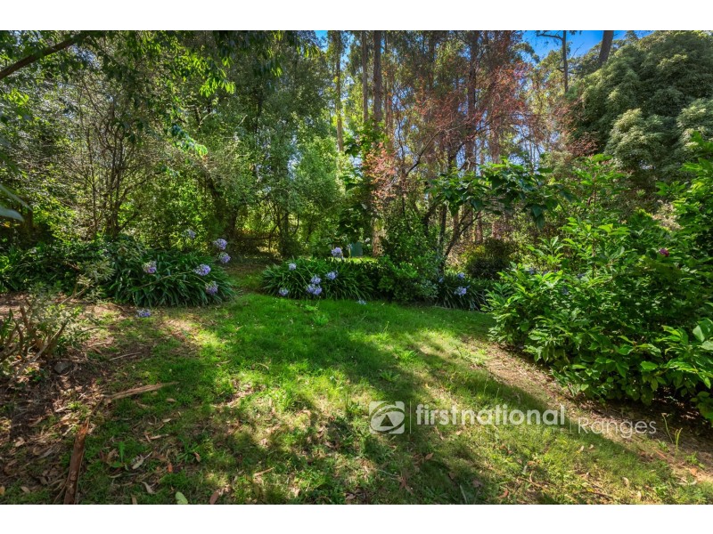 15 Sunnyside Terrace, Emerald VIC 3782