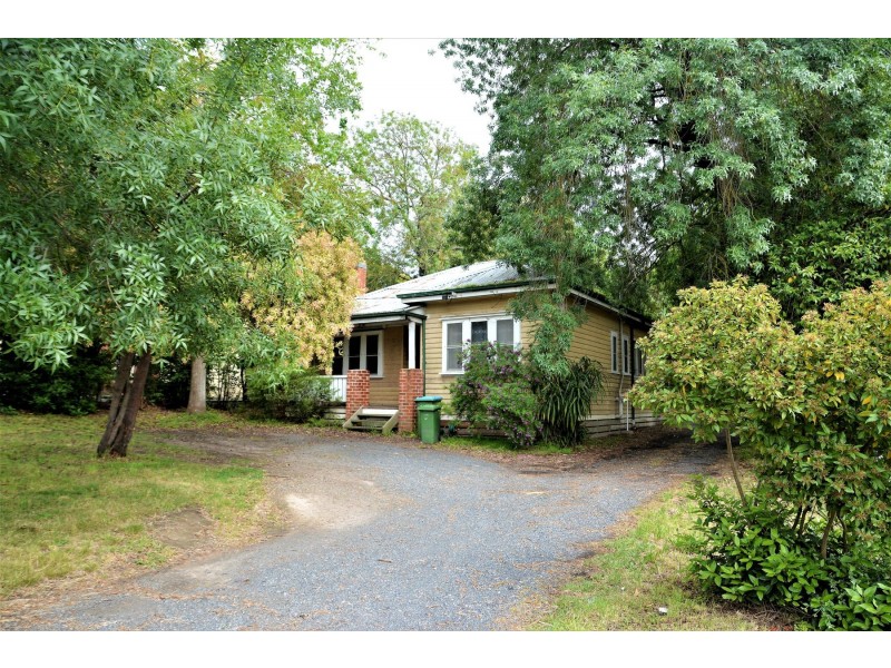 145 Mount Dandenong Road, Croydon VIC 3136