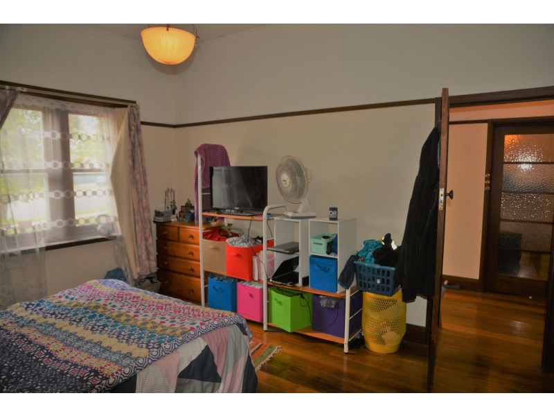 145 Mount Dandenong Road, Croydon VIC 3136