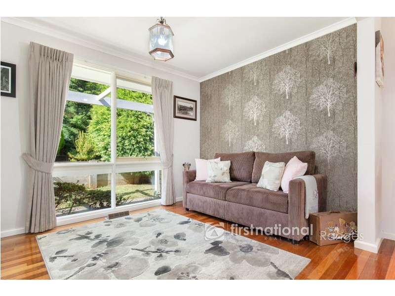 3 Paradise Grove, Emerald VIC 3782