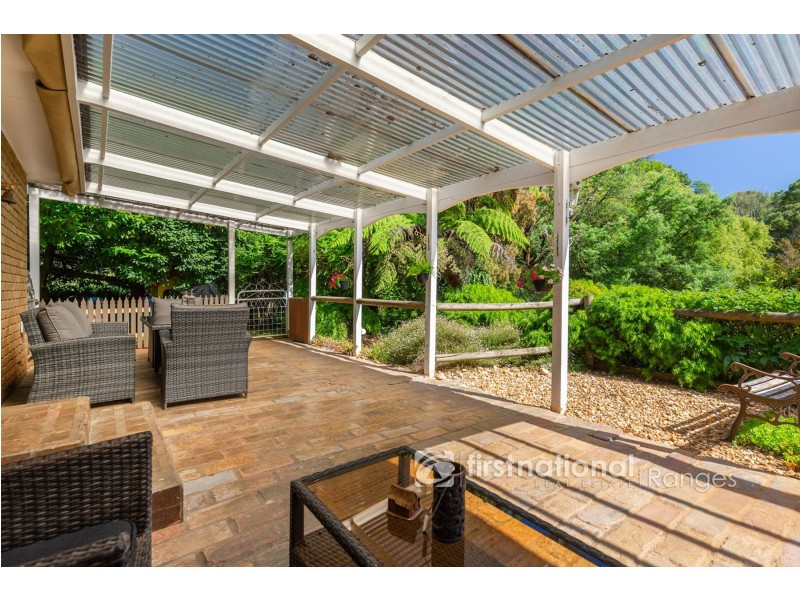 3 Paradise Grove, Emerald VIC 3782