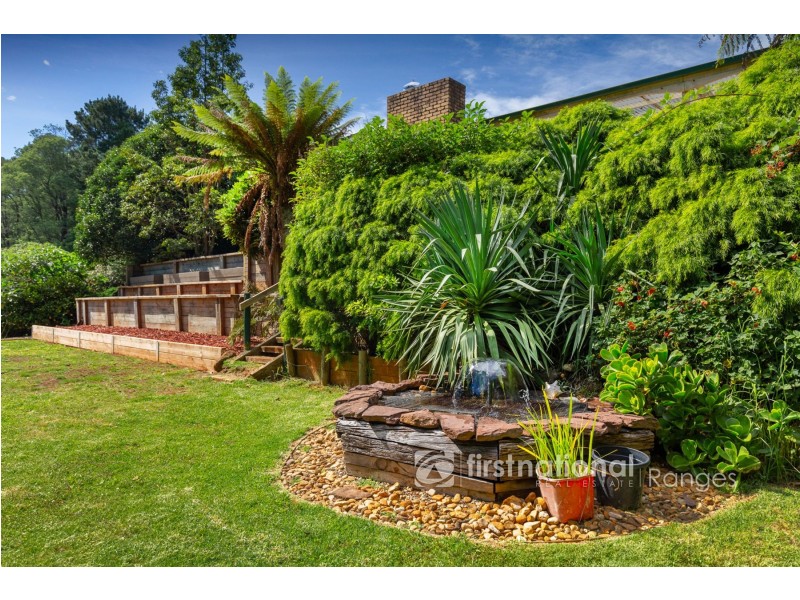 3 Paradise Grove, Emerald VIC 3782