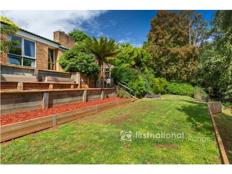 3 Paradise Grove, Emerald VIC 3782