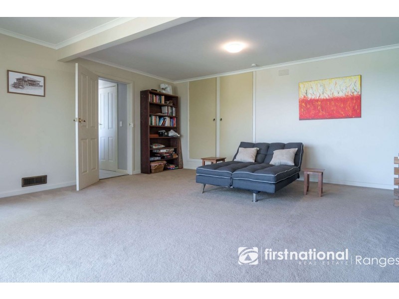 9 Kalulu Road, Tecoma VIC 3160