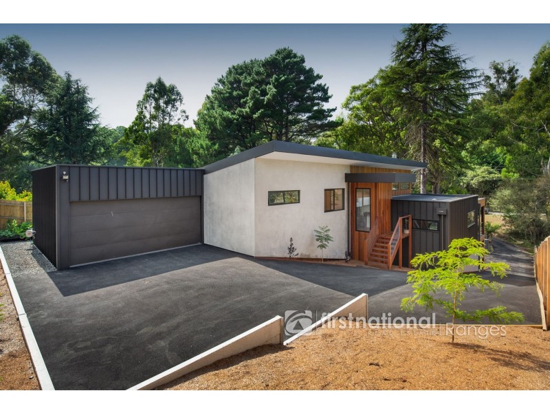 8 Alexander Road, Cockatoo VIC 3781