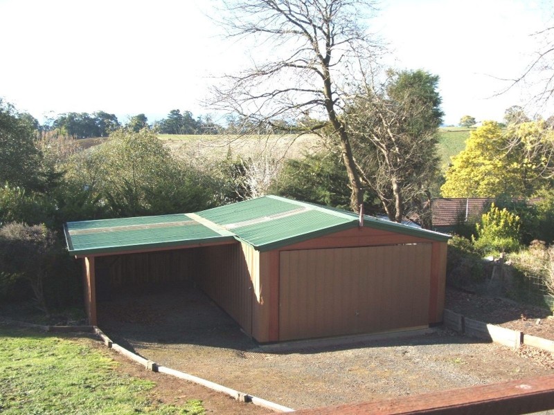 13 Innes Road, Gembrook VIC 3783