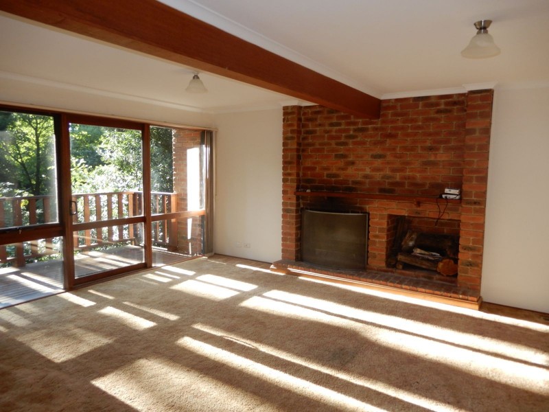 39 Olinda Crescent, Olinda VIC 3788