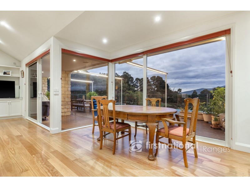 12 Cornish Road, Lysterfield VIC 3156