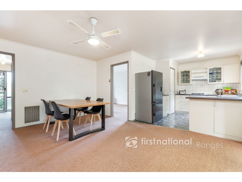 1/8 Hillcrest Avenue, Ferntree Gully VIC 3156