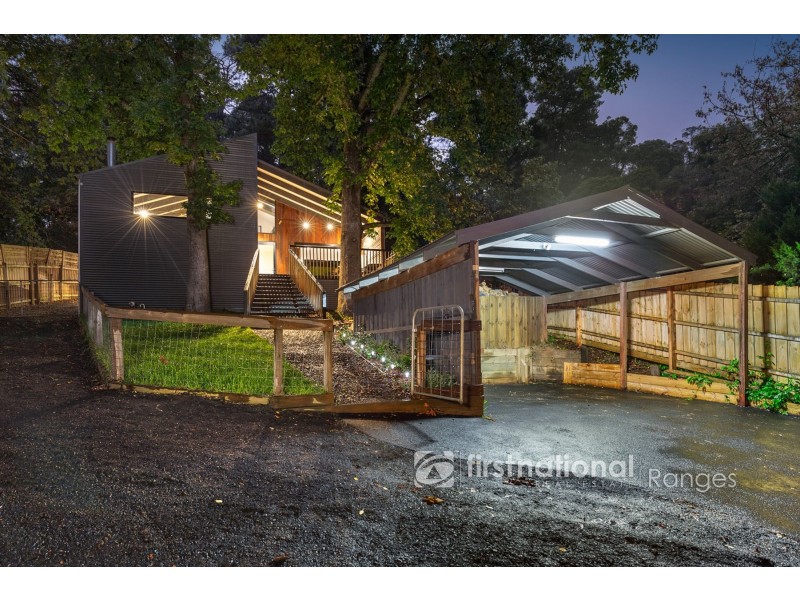 11 Alexander Road, Cockatoo VIC 3781