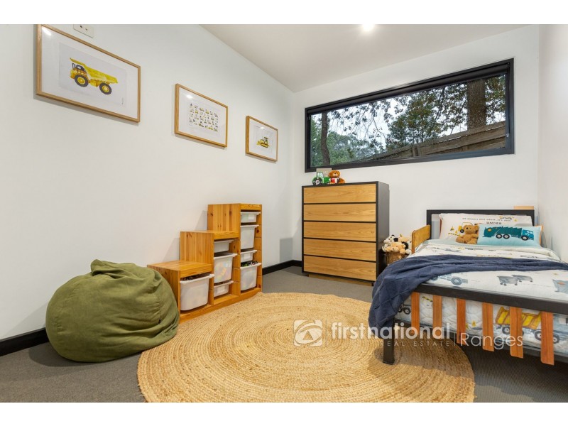 11 Alexander Road, Cockatoo VIC 3781