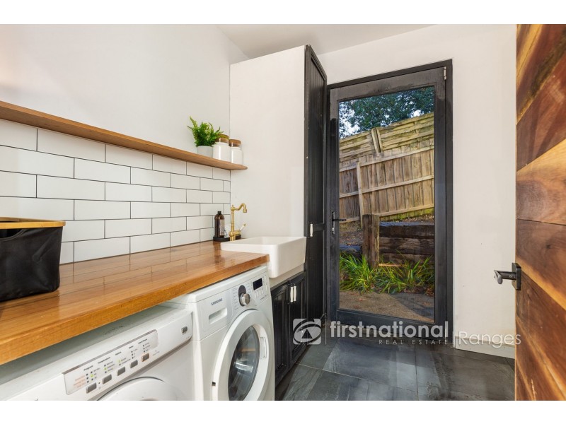 11 Alexander Road, Cockatoo VIC 3781