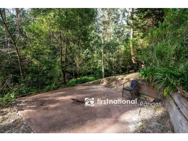 6 Wilga Avenue, Selby VIC 3159