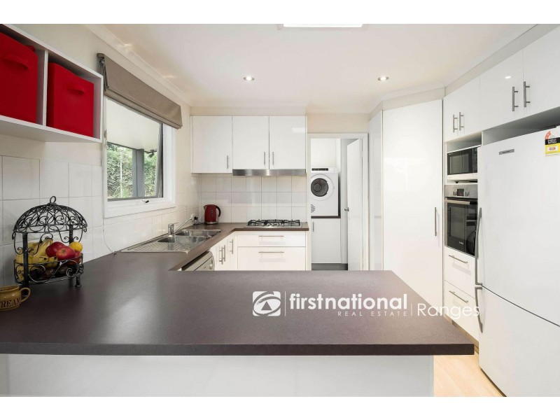 77 Temple Road, Selby VIC 3159