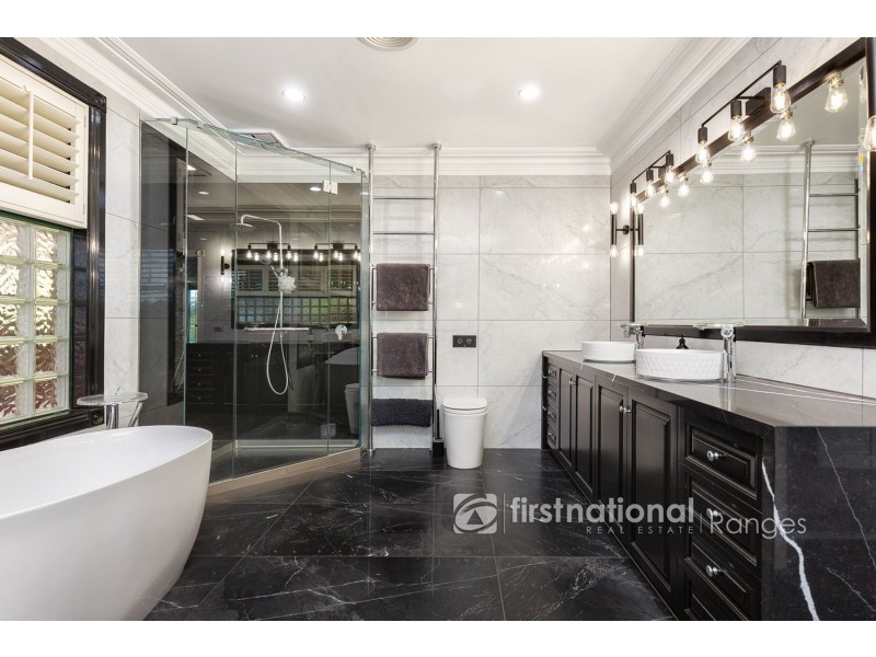 11 Brodrick Road, Macclesfield VIC 3782
