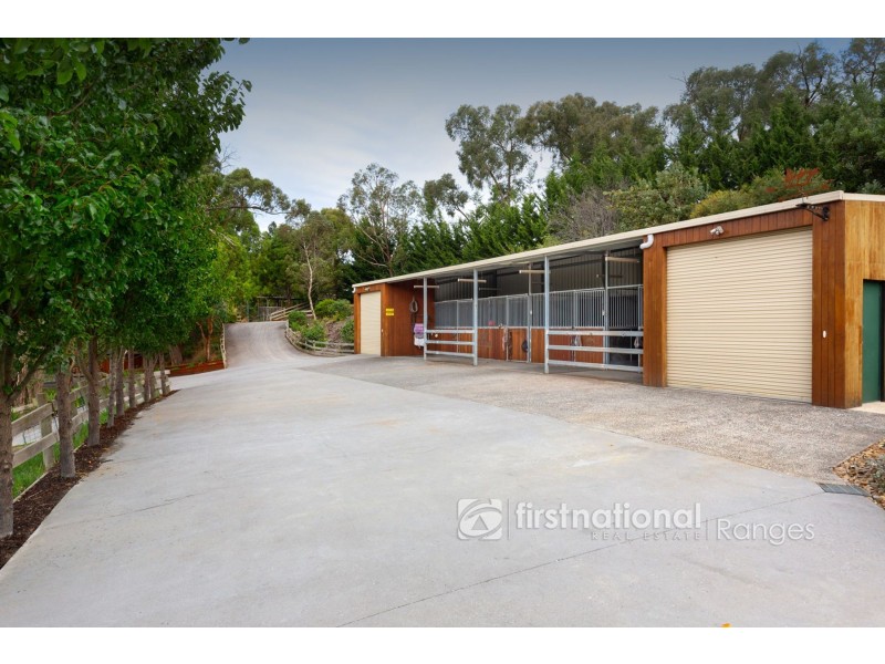 11 Brodrick Road, Macclesfield VIC 3782