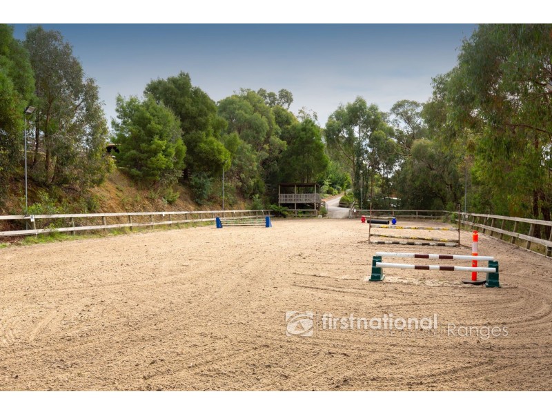 11 Brodrick Road, Macclesfield VIC 3782