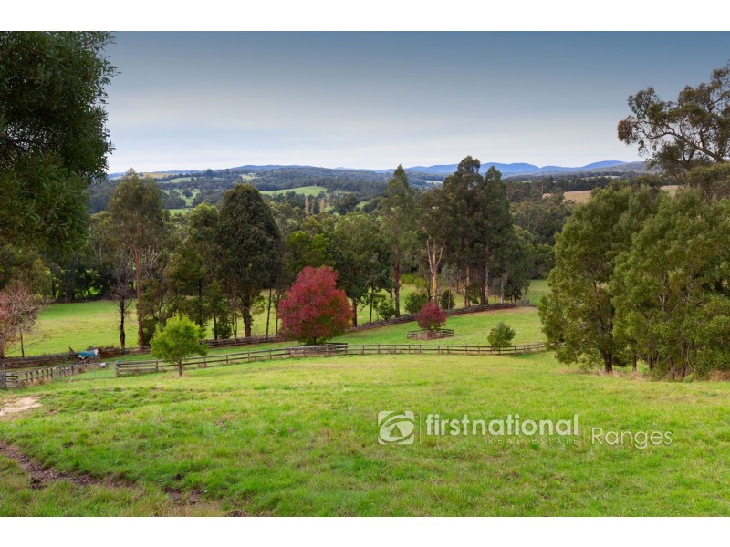11 Brodrick Road, Macclesfield VIC 3782