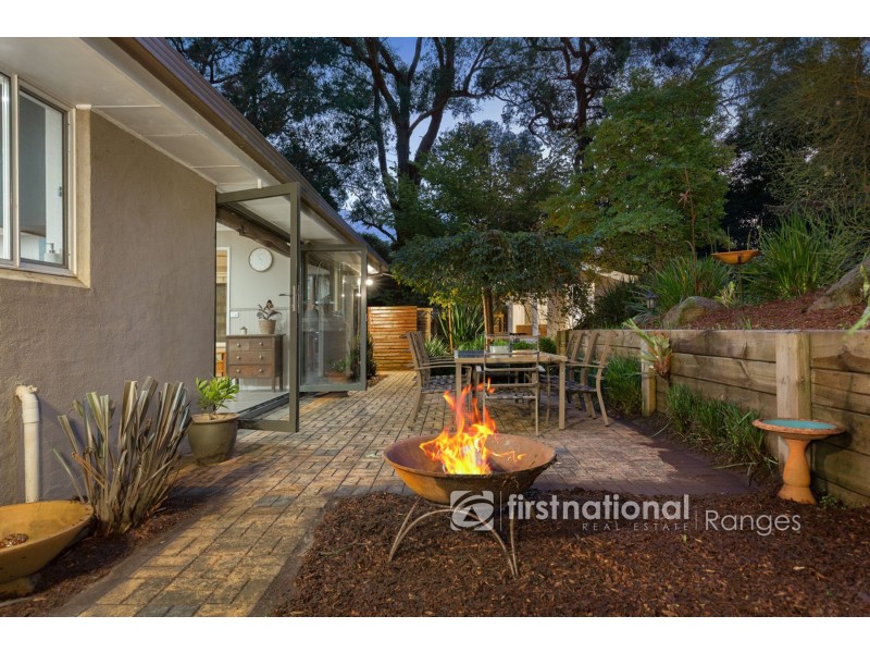 2 Elm Crescent, Emerald VIC 3782