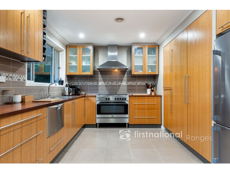 2 Elm Crescent, Emerald VIC 3782