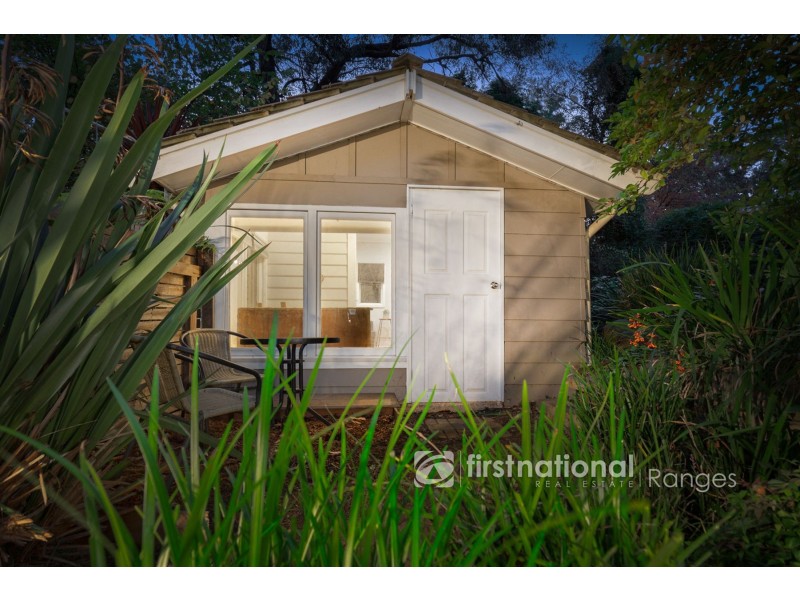 2 Elm Crescent, Emerald VIC 3782