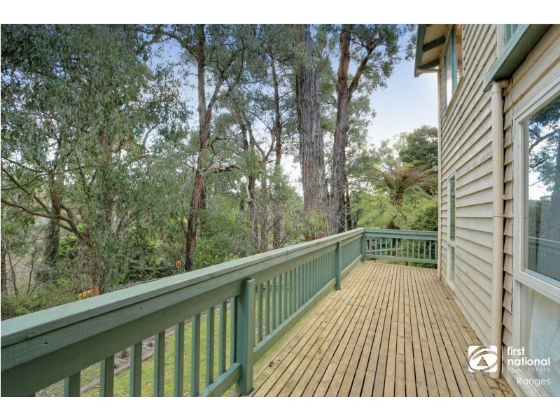 17 Upper Grieve Road, Avonsleigh VIC 3782