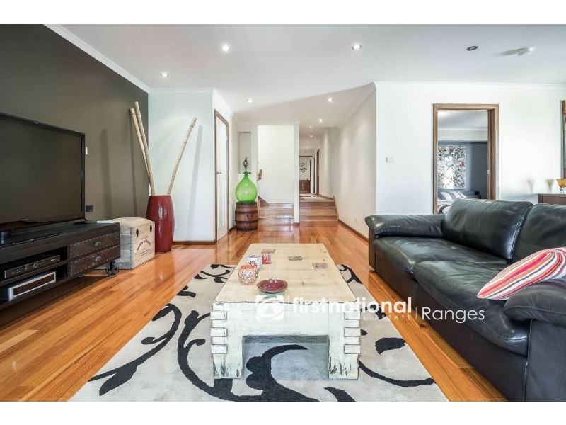 5 Hollyoak Court, Ferntree Gully VIC 3156