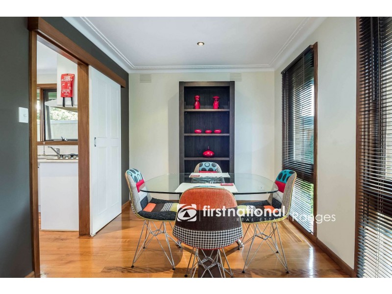 5 Hollyoak Court, Ferntree Gully VIC 3156