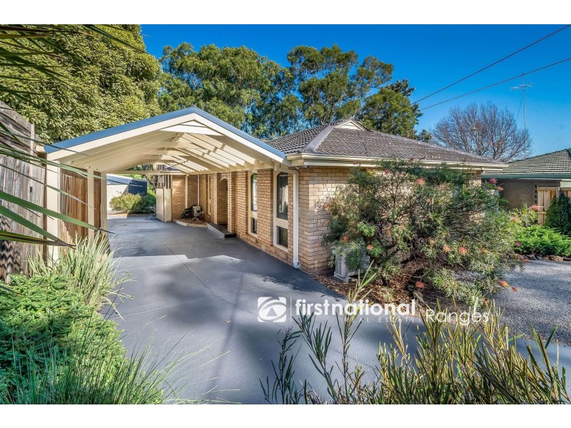 5 Hollyoak Court, Ferntree Gully VIC 3156