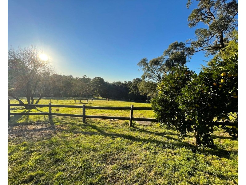 1 Haven Court, Cockatoo VIC 3781