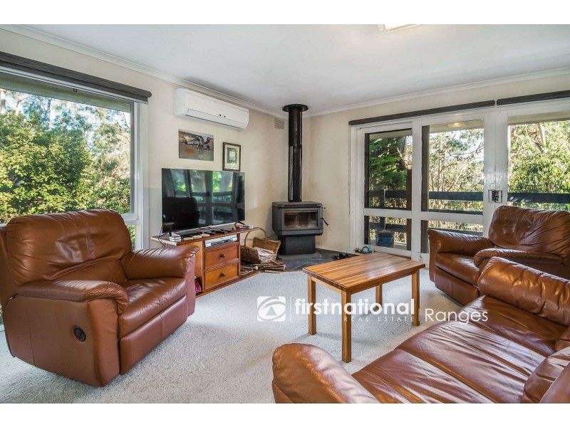 12 Gordon Avenue, Tecoma VIC 3160
